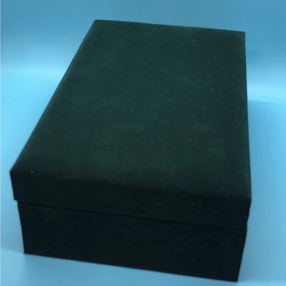 GODINGER FOR NEIMAN MARCUS CRYSTAL TOASTING CHAMPAGNE FLUTES IN VELVET BOX - Picture 3 of 10